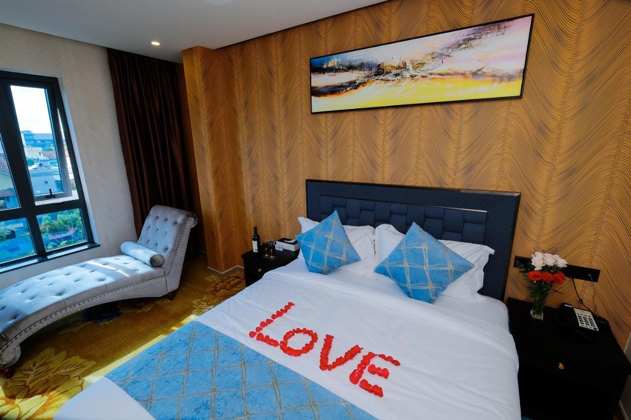Diamond Hotel Thu Dau Mot Екстериор снимка