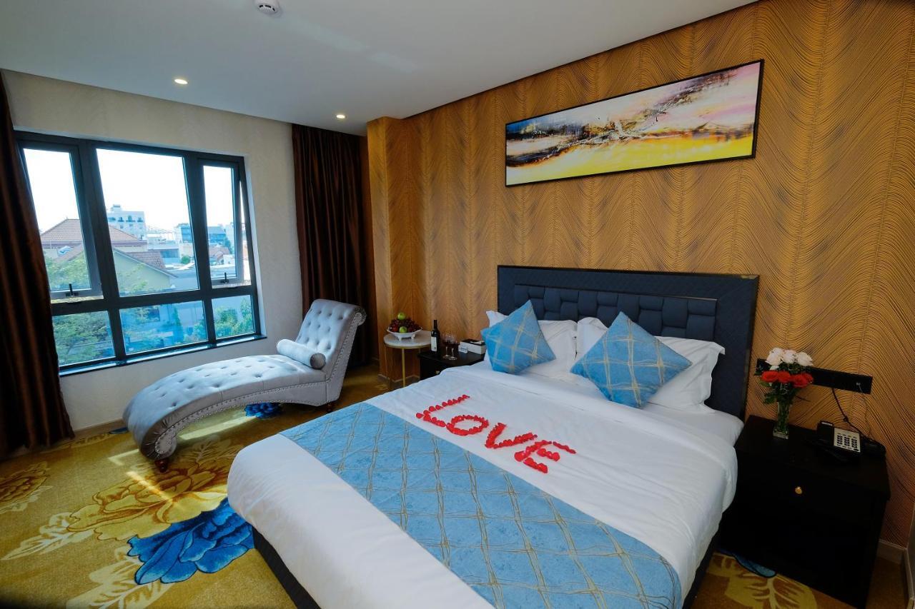 Diamond Hotel Thu Dau Mot Екстериор снимка